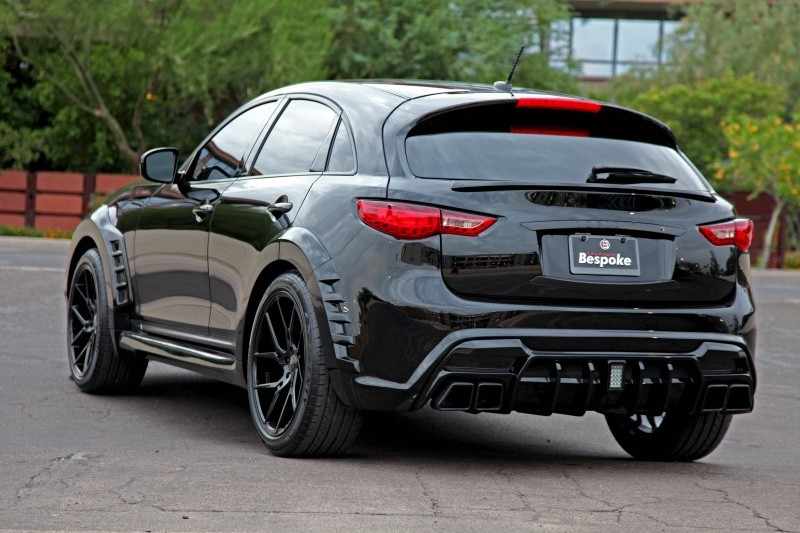 Illustration for article titled At $49,500, Would You Let This Fat-Fendered 2017 Infiniti QX70 Thin Your Wallet?